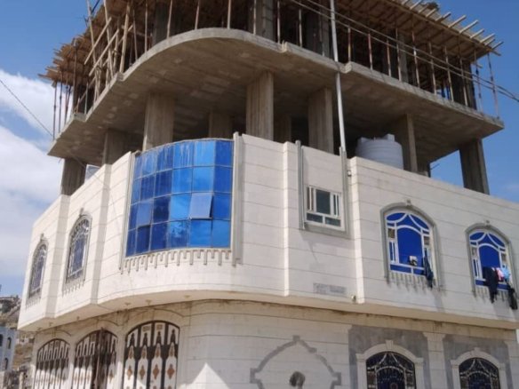 بيت ثلاثة مقابل جوبلة – إب
