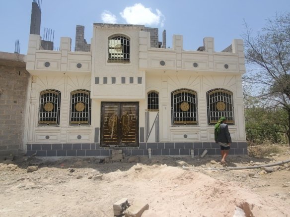 عمارة للبيع – عرطة بمعنى الكلمة