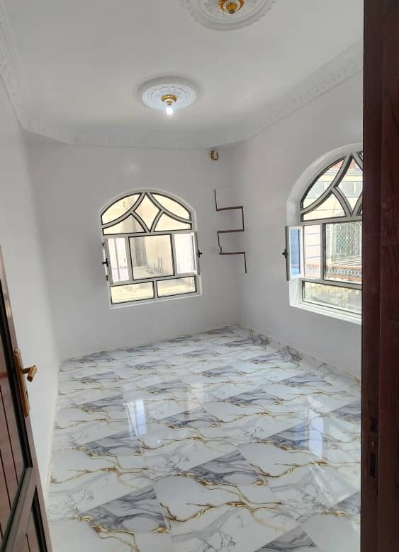 منزل سكني للبيع – سعوان