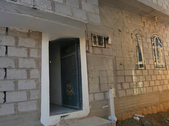 بيت للبيع في صنعاء مسلح عرطه رخيص