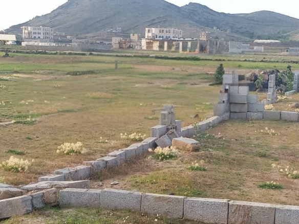 أرض سكنية للبيع – همدان (قاع المنقب)
