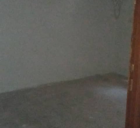 شقة للإيجار جوار مسجد الشوتري