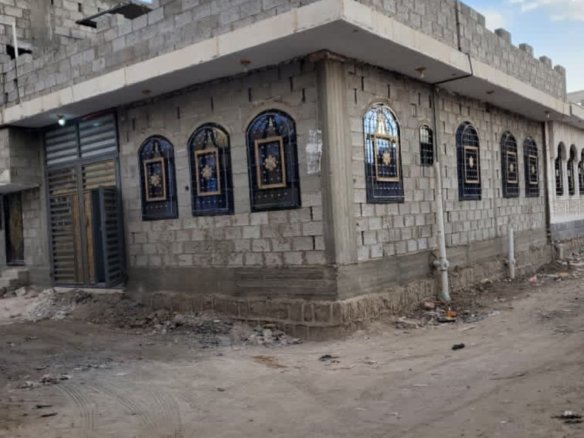 أقوى عررررررطة – بيت للبيع بسعر مغري جداً