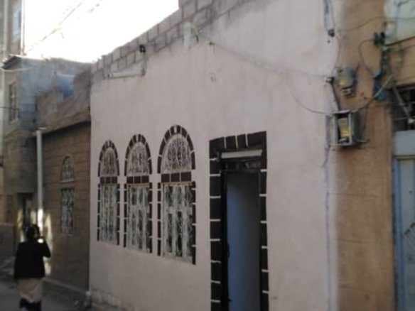  بيت مسلح بلاطة