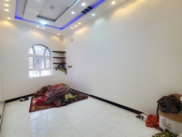 عرض عقاري استثماري ركني – عررررطة بواجهة عملاقة