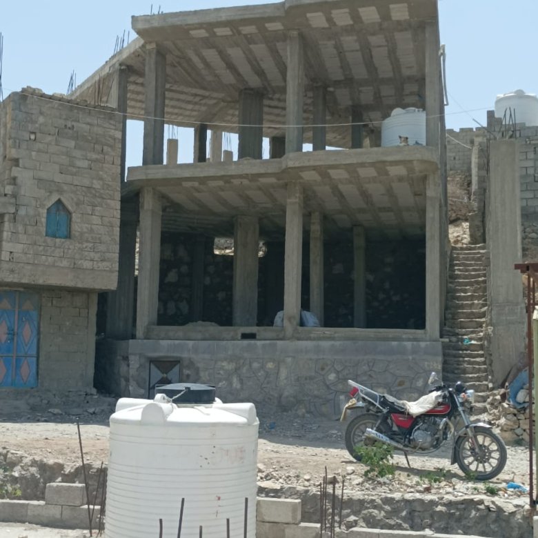 عمارة بسعر مغري للبيع