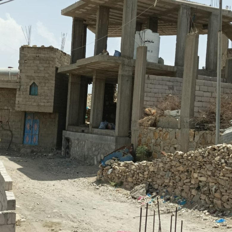 عمارة بسعر مغري للبيع