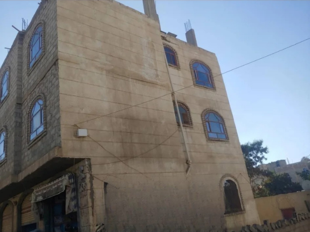 عمارة تجارية للبيع – عمل شخصي درجة أولى