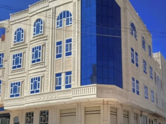 عمارة ركنية إستثمارية للبيع -موقع ذهبي