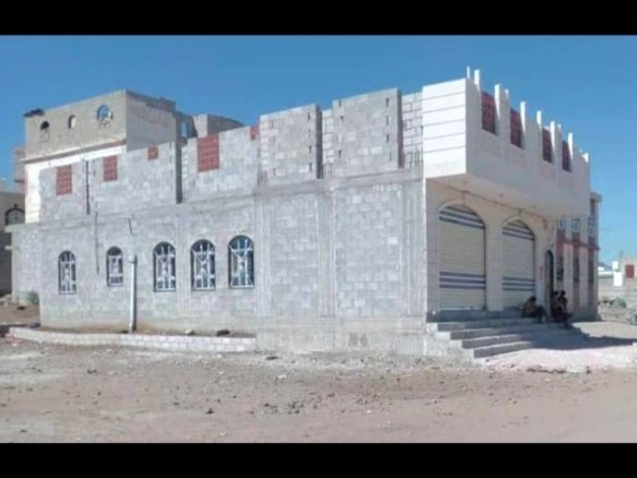 عمــارة تجــارية للبيع