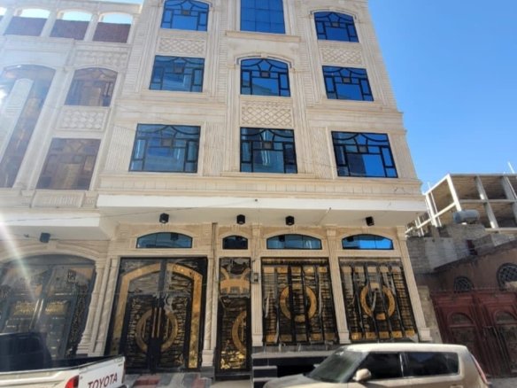 عمارة “لقطة” للاستثمار في قلب صنعاء!