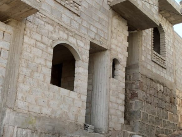 فرصة عررررطة – بيت مسلح عظم للبيع