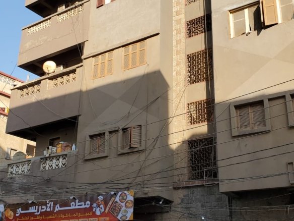 عمارة سكنية تجارية (شعبي)