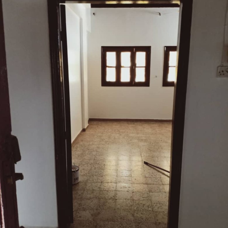 عمارة سكنية تجارية (شعبي)